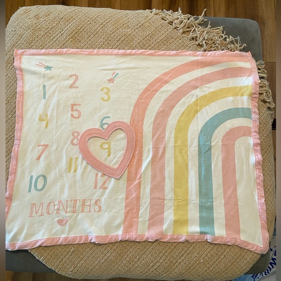 boutique Other - NWOT rainbow baby girl blanket with months for monthly pictures